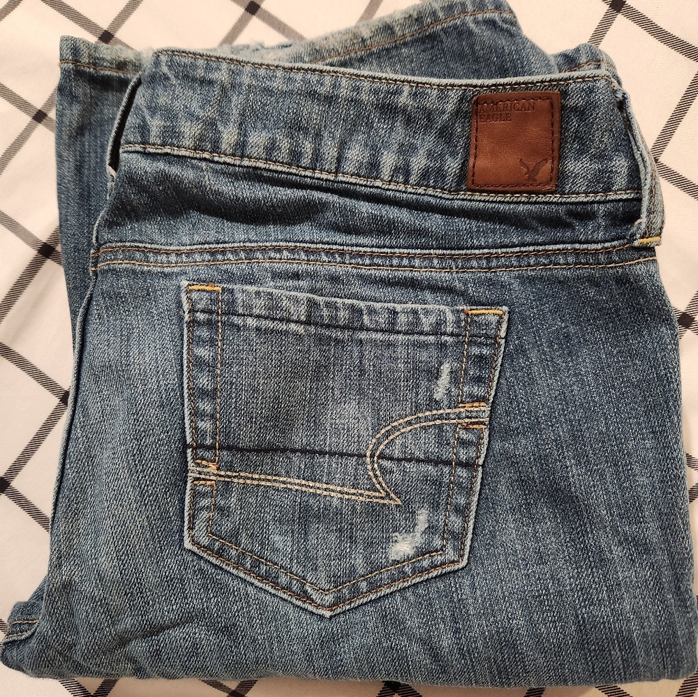 AE Jeans - Picture 2 of 4